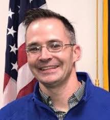 Sean Calvert's Instagram, Twitter & Facebook