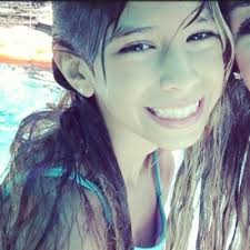 Avery Lange (@hardlikeapuma)