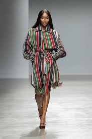 Naomi campbell hat am dienstag bekannt gegeben, dass sie mutter geworden ist. Supermodel Wohltaterin Und Diva Naomi Campbell Wird 50 News Defiles 1217638