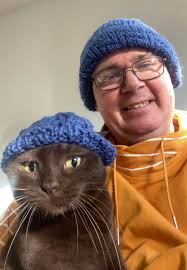 6 year old gives father early father's day gift