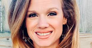 Laura Durfee of Galaxy Vets: Five Things Business Leaders Can Do To Create  A Fantastic Work Culture