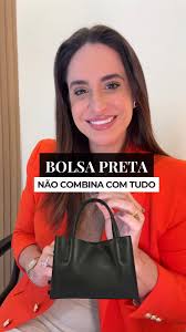 A bolsa deixou de ser só acessório… virou símbolo de ostentação! Será que  vale ostentar o que não traduz sua essência? 👛 Me conta: o que pesa mais  pra você na hora