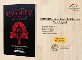 Bagian pertama berisi sejarah singkat kamasutra dengan penjelasan tentang etimologi kata tersebut, serta sejarah panduan itu sendiri. Buku Kamasutra Kitab Klasik Seni Bercinta Versi Original Lazada Indonesia