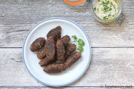 Kofte Rezept Turkische Frikadellen Orientalische Hackballchen Brotwein Kofte Rezept Rezepte Turkisches Essen Rezepte