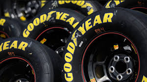 Costs include medical care, food, and training equipment as well. How Much Nascar Car Cost In 2018 Engine Tires