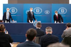 Stretta anche sulle zone ad alto contagio. Conferenza Stampa Del Presidente Draghi Con I Ministri Franco E Orlando Www Governo It
