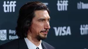 Adam Driver: Del Kylo Ren a Enzo Ferrari, una Transformación Impactante