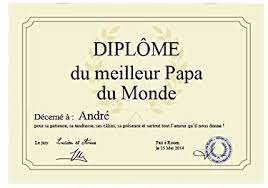 Retrouve tous nos diplômes à imprimer et à décerner à ta famille et tes amis : Cadeaux Com Affiche Personnalisable Diplome Du Meilleur Papa 30x43 5 Cm Fete Des Peres Amazon Fr Cuisine Et Maison
