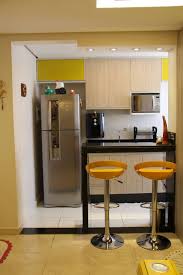 Si usted está buscando un estilo que haga de su cocina un lugar sencillo y limpio, entonces el estilo de decoración nórdico o hay una gran demanda de materiales fáciles de limpiar en el mercado y el acero inoxidable es muy popular en ese aspecto. Disenos De Cocinas Modernas Para Casas Pequenas Y Colores De Cocinas
