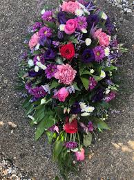 Check spelling or type a new query. Lilac And Purple Single Ended Spray Lucas May Florist Gifts Knebworth Hertfordshire