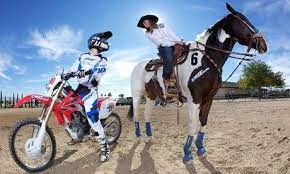 As A Country Girl Who Rides Horses And Races Motocross You Can Only Imagine How Much I Love This Photo Motocross Love Dirt Bike Girl Motocross