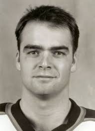 Player photos for the 1987-88 Notre Dame Hounds at hockeydb.com