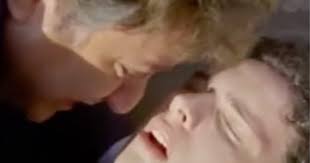 Cuore era un bello sceneggiato ed è un bel libro. Walter Ricciardi Il Passato Da Attore Nel Cinema I Film Con Mario Merola Prima Di Diventare Consulente Del Governo Sul Coronavirus Libero Quotidiano