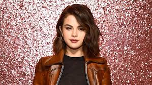 Selena gomez's tattoo collection is certainly one of a kind. Selena Gomez Gets Rare Neck Tattoo Did It Again Wfaa Com