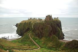 Rompecabezas, juegos de rompecabezas para niños.juega rompecabezas gratis isla de skye escocia paisaje. En Carretera Por La Escocia De Los Paisajes Y Castillos De Pelicula La Trotamundos