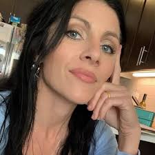 Faith Meyer (@cozychic.ca) • Instagram photos and videos