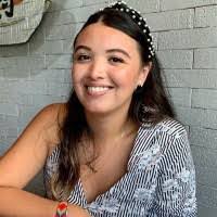 Laura Canchola's Instagram, Twitter & Facebook