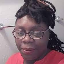 Margie Ogle's Instagram, Twitter & Facebook