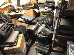 Enjoy the mountains of computer hardware and software. Vintage Computers In Texas Up For Sale Water Cooler