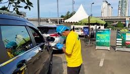 Tekan Laju Penyebaran Covid 19 Dengan Drive Thru Rapid Test
