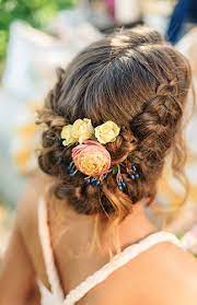 Summer Wedding Weekend Inspiration Inspired By This Beach Wedding Hair Bride Hairstyles Rustic Wedding Hairstyles