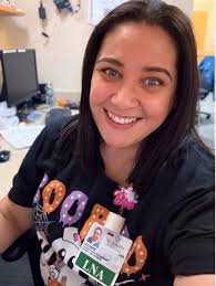 hello☺️ what do i need to make my sticker logo