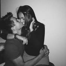 Black And White Relationship Goals Tumblr Couples Love Black And White Cute Aw Couples Couple Goals Cute Couples Goals