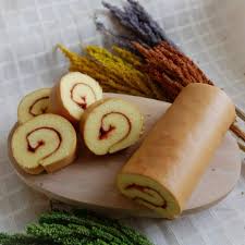 Bolu gulung pandan ekonomis bahan: Roll Cake Bolu Gulung Swiss Roll Strawberry Shopee Indonesia