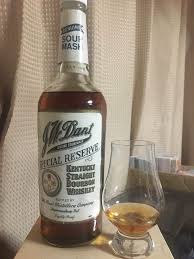 Pin By Michel Ghilain On Yizha Bourbon Whiskey Whisky Bar Bourbon
