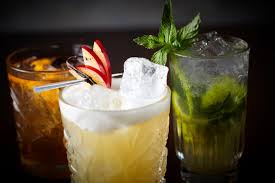 I cocktail di nio sono contenuti in una confezione simile a quella di un cd, dove c'è il cocktail liquido, pronto da versare. Estate 2019 Il Cocktail Da Borsa In Una Bustina Da Realizzare In Pochi Step
