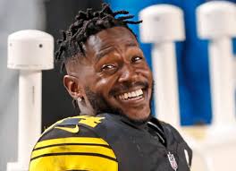 First Call: Antonio Brown mocks himself with video of weightlifting  accident