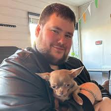 Should I wait for the new Warbond or should I buy Steeled Veteran right away