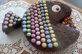 Susse Fischtorte Mit Smarties Rezept Rezept Torten Fisch Kuchen Smarties Kuchen