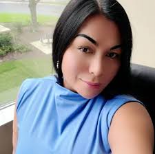 Julie Lee (@lee.julie.792303) • Facebook