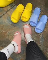 3 736 Likes 421 Comments Afterpay At Checkout Lamodishboutique On Instagram N E W N E W Saint Slides Now Available In Baby Blue Baby Pink Footwear