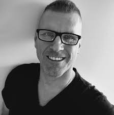 Who has an accountant you trust and recommend? Why? Also, do they offer  advisory services to help with cash flow, expense management, or business  growth beyond just taxes? Thanks for sharing your