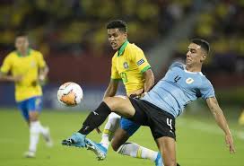 Atacante do arsenal, cotado para defender a itália, foi chamado para amistosos, assim como vinícius júnior e lucas paquetá. Andre Jardine Corta Pedrinho Da Selecao Olimpica Por Lesao Confira Jovem Pan