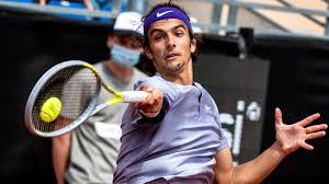 В пятой партии музетти снялся с матча. Lorenzo Musetti Advances At Emilia Romagna Open Nbc Sports