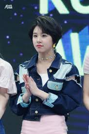 Short hair of chaeyoung #short hair. Chaeyoung S Short Hair Rocks Twice íŠ¸ì™€ì´ìŠ¤ ã…¤ Amino