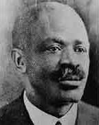 Lacey Kirk's Instagram, Twitter & Facebook