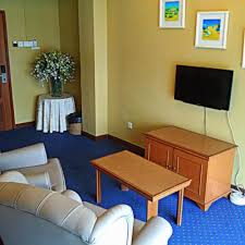 Hotel uitm shah alam is a budget friendly small hotel offering air conditioning, a minibar, and a desk in the rooms, and it is easy to stay connected during your stay as free wifi is offered to guests. Hotels Within Walking Distance Of Uitm Shah Alam In Shah Alam 2021 Hotel Specials