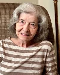 Shelly Wiley's Instagram, Twitter & Facebook