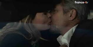 Un Si Grand Soleil Spoiler : Florent sauve Claire, ils s'embrassent ! ( épisode du 31 décembre) - Stars Actu