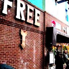 Philly open is an annual club ultimate event hosting teams in the competitive mixed, open, and womens divisions. Your Ultimate Guide To Vintage Shopping In The Philly Area Racked Philly