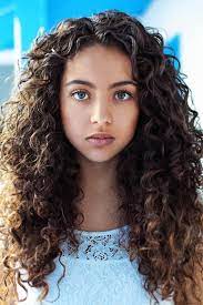 1 Photographer Travels To 37 Countries To Document Female Beauty Curly Hair Styles Naturally Curly Hair Styles Curly Hair Care