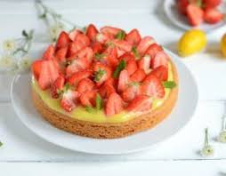 Recette Tarte Au Citron Et Aux Fraises En Video Recette Recette Tarte Recette Tarte Au Citron Tarte Originale
