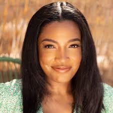 Candace “Ace” Brown (@AceBWrites)