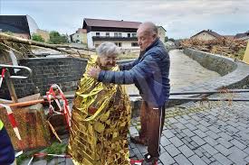 Almanya'da özellikle doğu ve güney bölgelerindeki nehir ve derelerin su seviyeleri yükseldi. Almanya Da Sel Felaketi Anadolu Ajansi