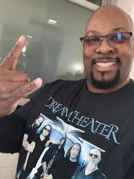 It was a good night for the Echo album! I just love Swingin'😉