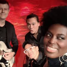 Wendy Robin (@wendyrobinsnest) • Instagram photos and videos